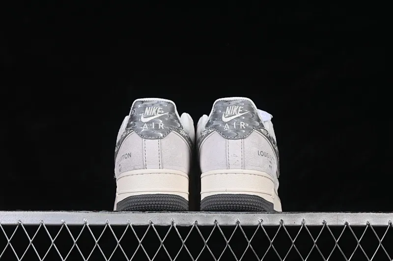 All categories Nk Air Force 1 Air Force series Nk Air Force 1 Low Air Force low-top Nike Air Force 1'07 Low joint model light gray frosted Air Force 1 low-top casual sneakers CX5050-Y48